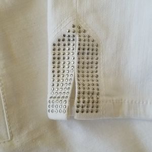 NYDJ white capris, studded cuff